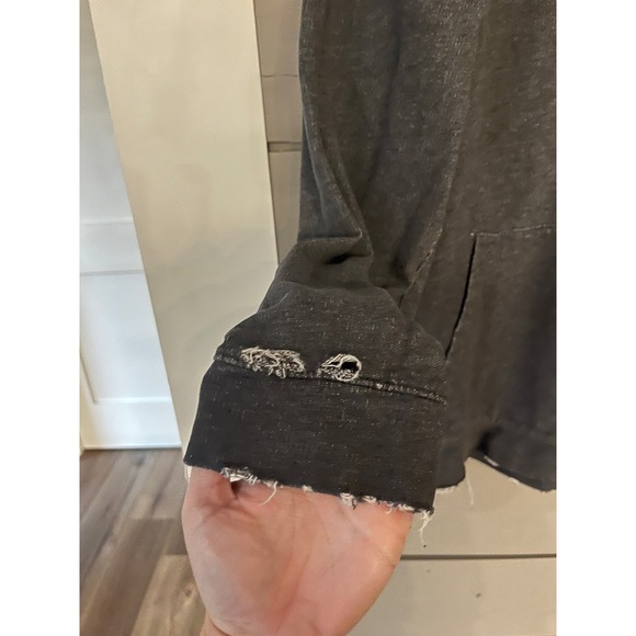 American Eagle Outfitters Men's Distressed Gray Hoodie Sweatshirt L/G/G - Picture 6 of 6